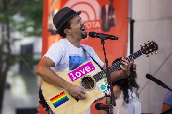 Jason Mraz at Jacobs Pavilion at Nautica