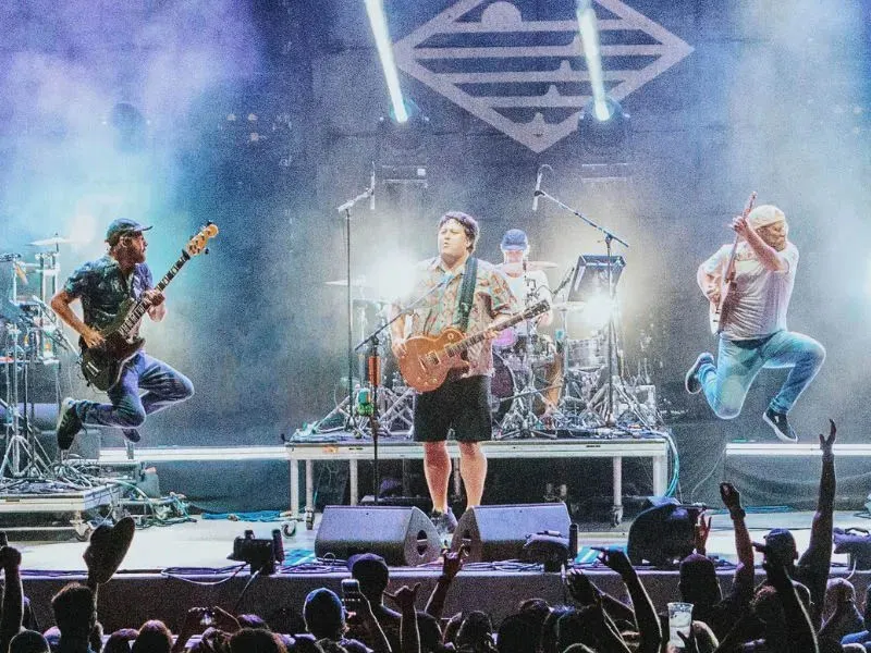 Iration & Pepper tickets